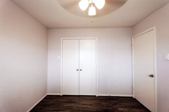 Building Photo - 16915 Pheasant Ridge Dr