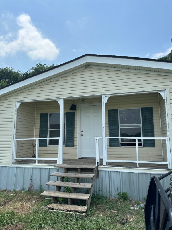 315 Forest Creek Ln, Bruceville, TX 76630 House Rental in Bruceville