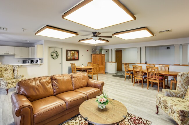 Community Room - Cottonwood Trails - 55+ Community