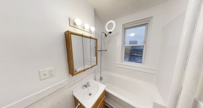 Building Photo - 1177 Boylston St