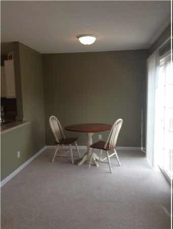Foto del edificio - 3 bedroom, 2.5 bath Townhouse: Oaklawn Park!