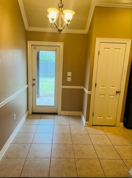 Foto del edificio - 359 Avondale Ln