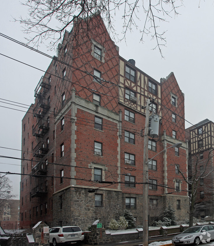 Street View - Fleetwood Chateau