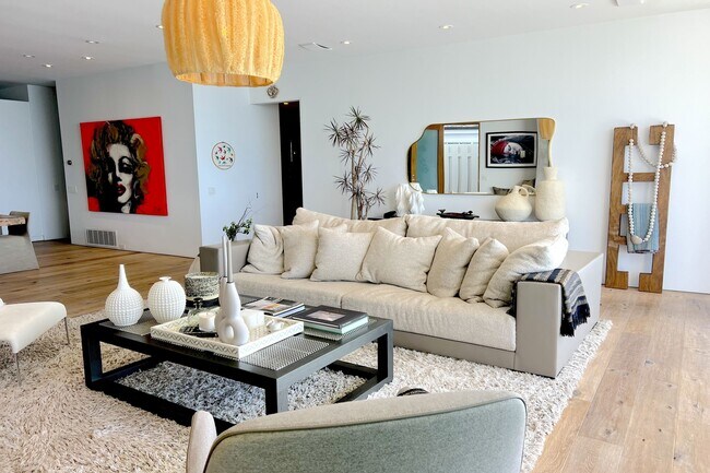 Foto del edificio - 25366 Malibu Rd