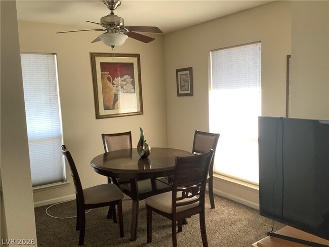 Building Photo - 682 Oakmont Ave