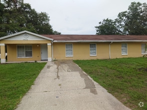 Building Photo - 13446 Johnson St