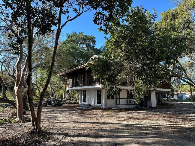 Foto del edificio - 17010 SW 77th Ave