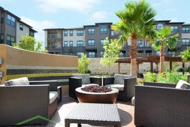 Building Photo - 1 bedroom in Live Oak TX 78233
