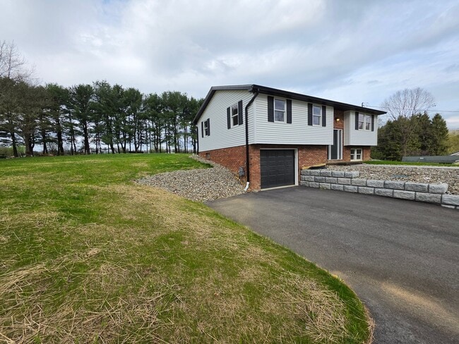 Building Photo - 111 Robinson Run Rd