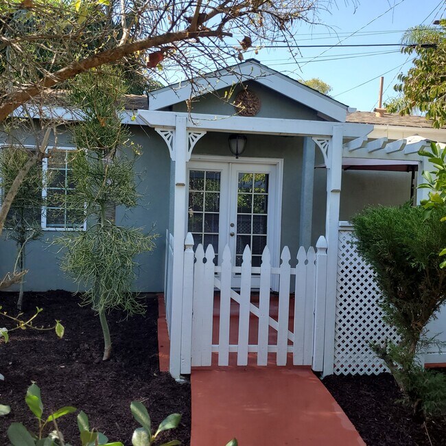 Front of House - 6321 Kraft Ave