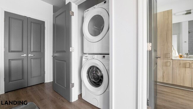 Foto del edificio - 2800 Milan Ct