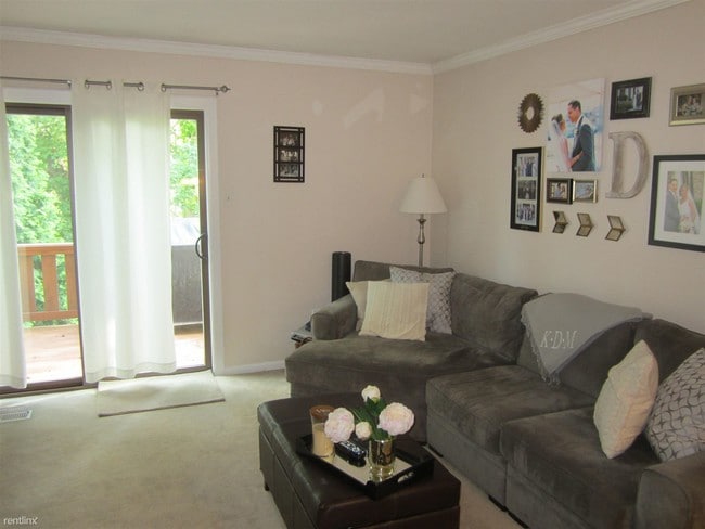 Building Photo - 2 br, 1.5 bath House - 544 Whetstone Rd