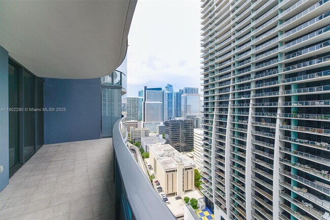 Foto del edificio - 1000 Brickell Plaza
