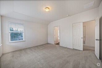 Building Photo - 3500 Savage Springs Dr