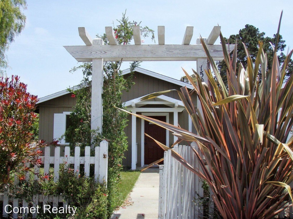 Foto principal - 3 br, 2 bath House - 1500 13th Street