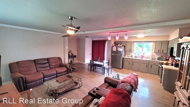 Building Photo - 3 br, 2 bath House - 4675 Kingsville Dr