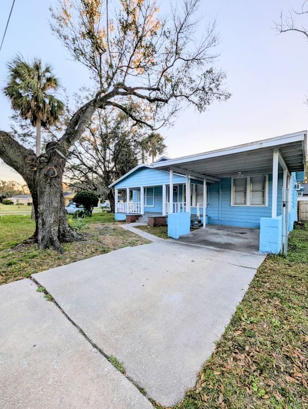 Building Photo - 718 Pecan Ave