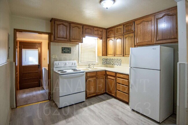 Foto del edificio - 2-Bedroom Duplex