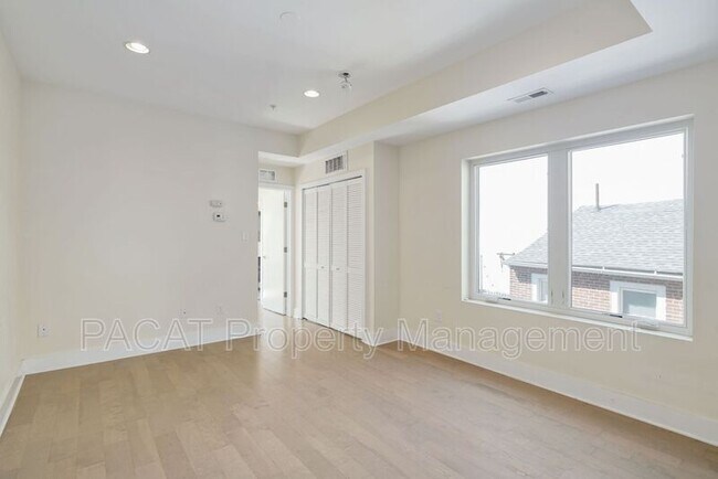 Foto del edificio - 612 N 2nd St