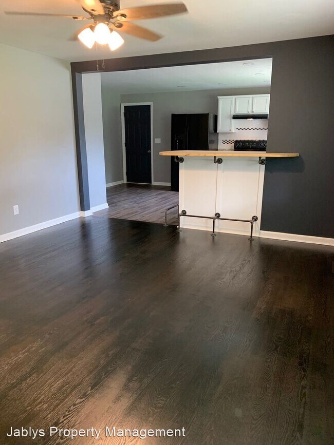 Foto del edificio - 3 br, 2 bath House - 5009 Fletcher St