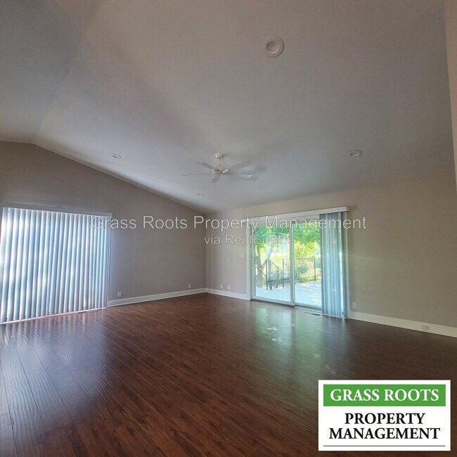 Foto del edificio - 12061 Lake Wildwood Dr