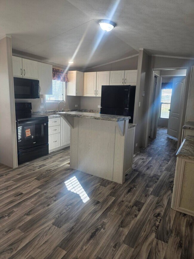 Foto del edificio - 1214 Roseport Rd