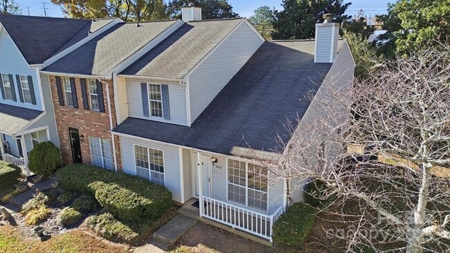 Foto del edificio - 6113 Windsor Gate Ln