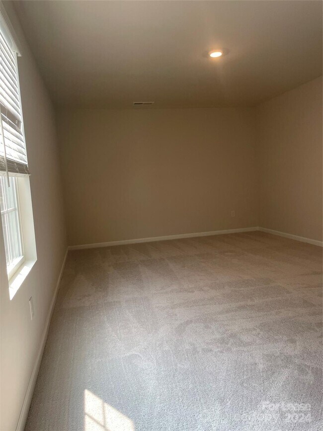 Foto del edificio - 10309 Chatham Run Ln