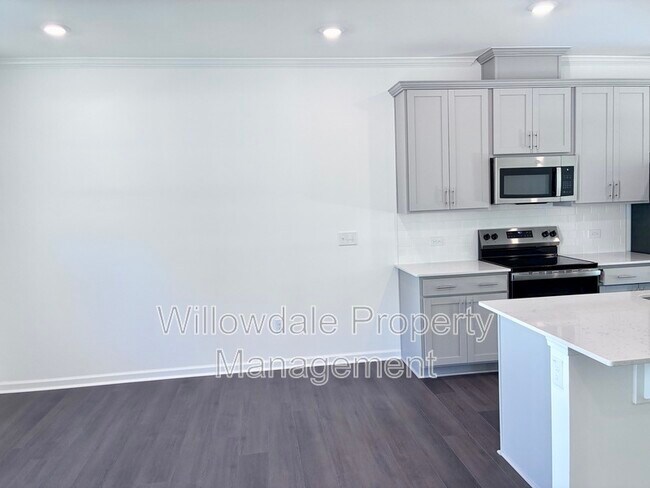 Building Photo - 2300 Oakwood Mdws Ct