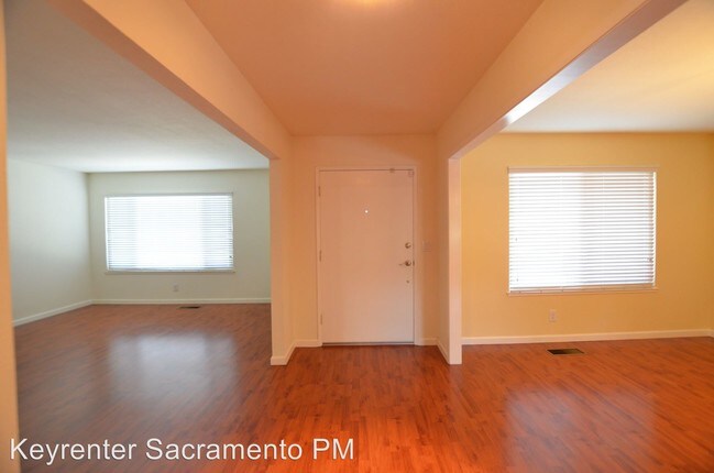 Building Photo - 4 br, 2 bath House - 4924 Olive Oak Way