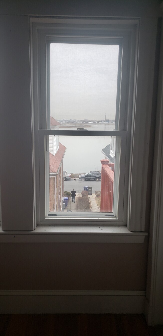 With views - 59 St Andrew Rd