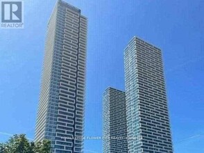 Building Photo - 950-3950 Portage Pkwy