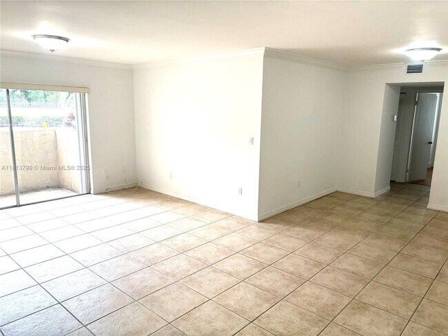Foto del edificio - 7705 SW 86th St