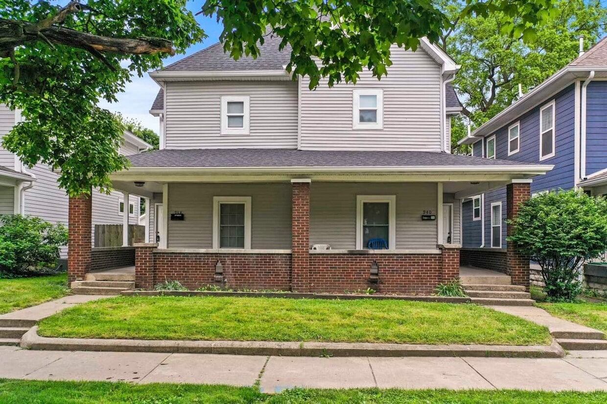 Primary Photo - 940 Jefferson Ave