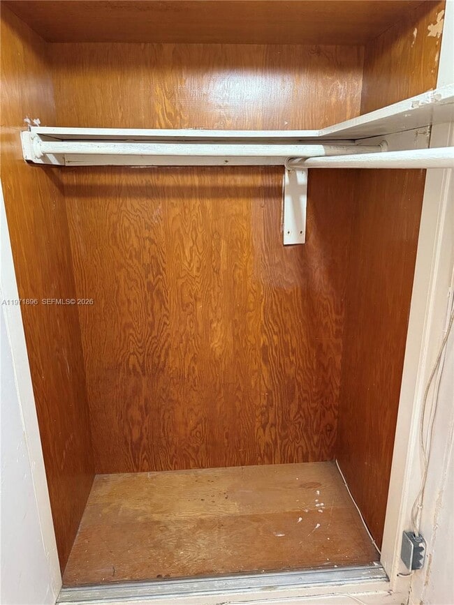 Building Photo - 1512 SW 14th Terrace