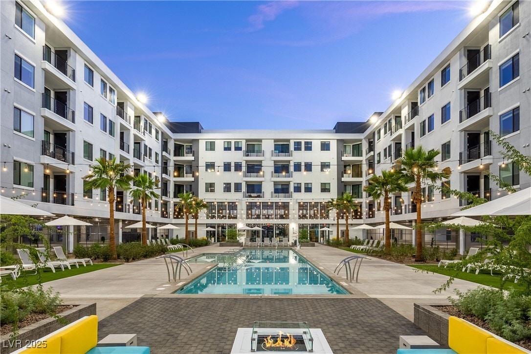 Primary Photo - 4480 Meadows Ln