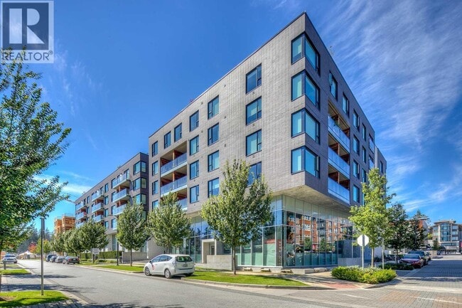 Building Photo - 5955 Birney Ave