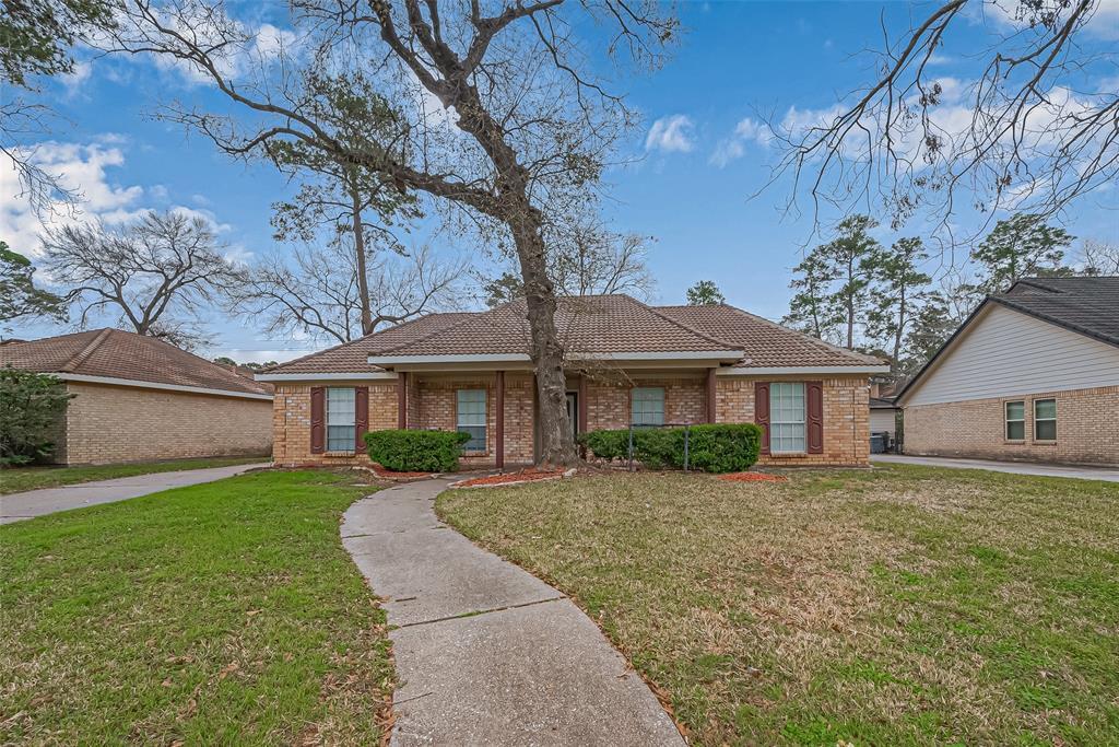 Foto principal - 3635 Fir Forest Dr