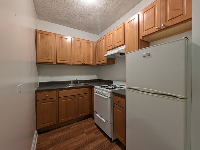Foto del edificio - 1742 N Humboldt Blvd