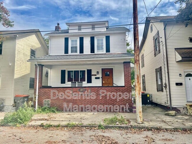 Foto del edificio - 1604 4th Ave