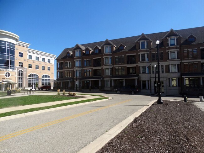Building Photo - 3 br, 2.5 bath Condo - Park Row Condos