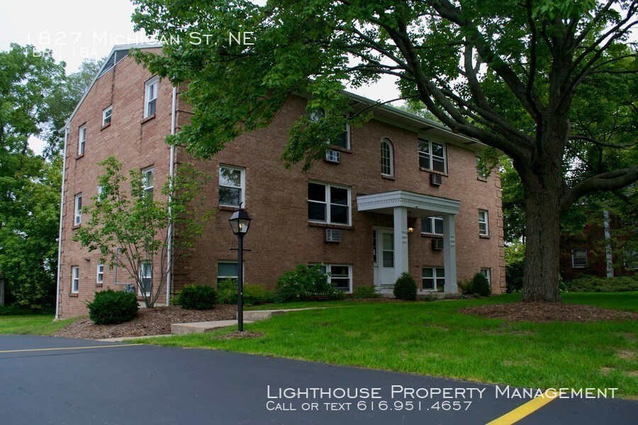 1827 Michigan St NE, Grand Rapids, MI 49503 House Rental in Grand Rapids, MI