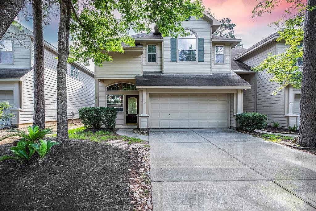 Primary Photo - 131 W Burberry Cir