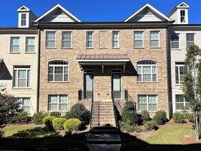 Building Photo - 113 Laurel Crst Aly