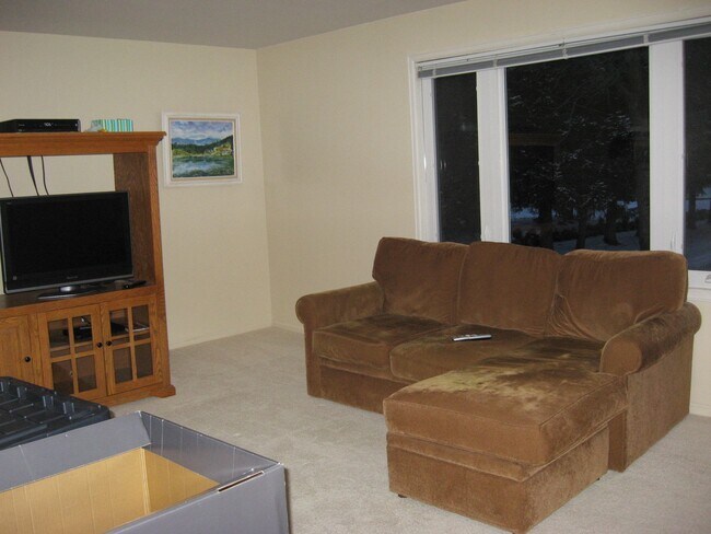Foto del edificio - 8823 N Picture Ridge Rd