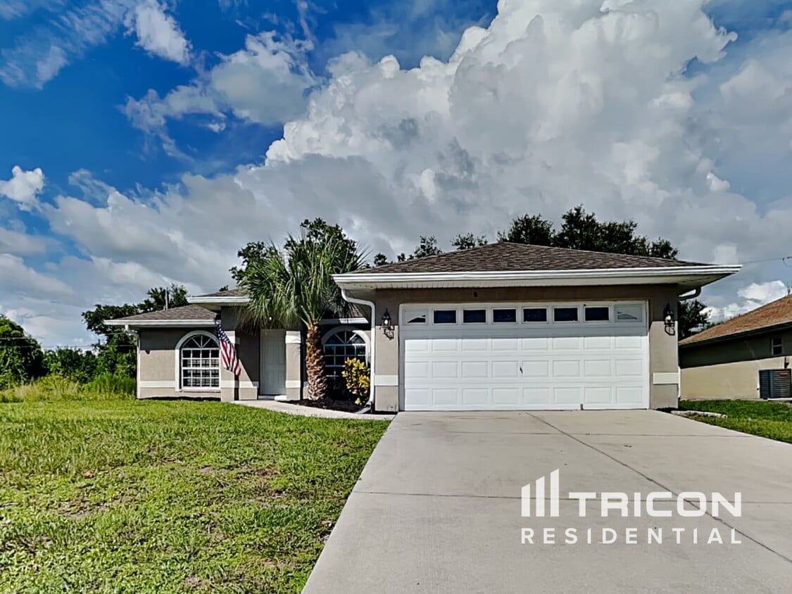 Primary Photo - 7352 Bolten Ln
