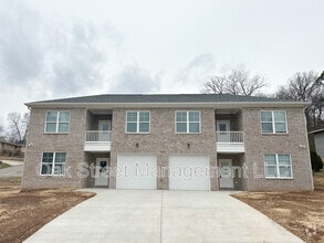 Building Photo - 4607 Plaza Hills Ln
