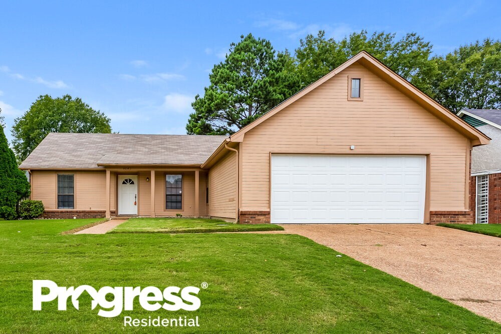 Foto principal - 4643 Chelwood Dr