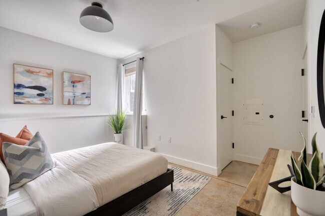 Foto del edificio - 4980 N Vancouver Ave