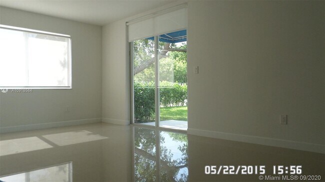 Foto del edificio - 11750 NE 16th Ave